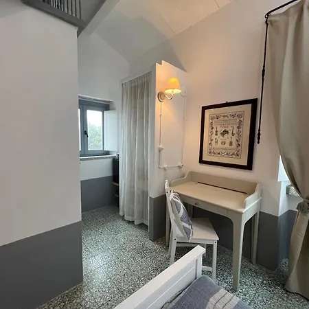 Maria Cristina Guest house *