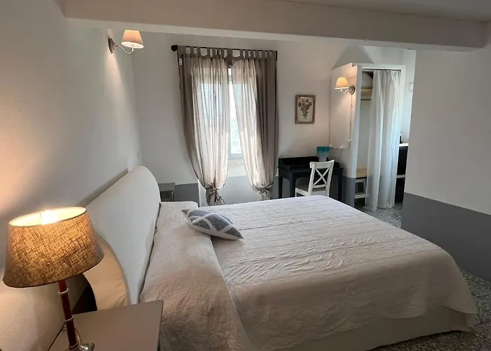 Maria Cristina 4*